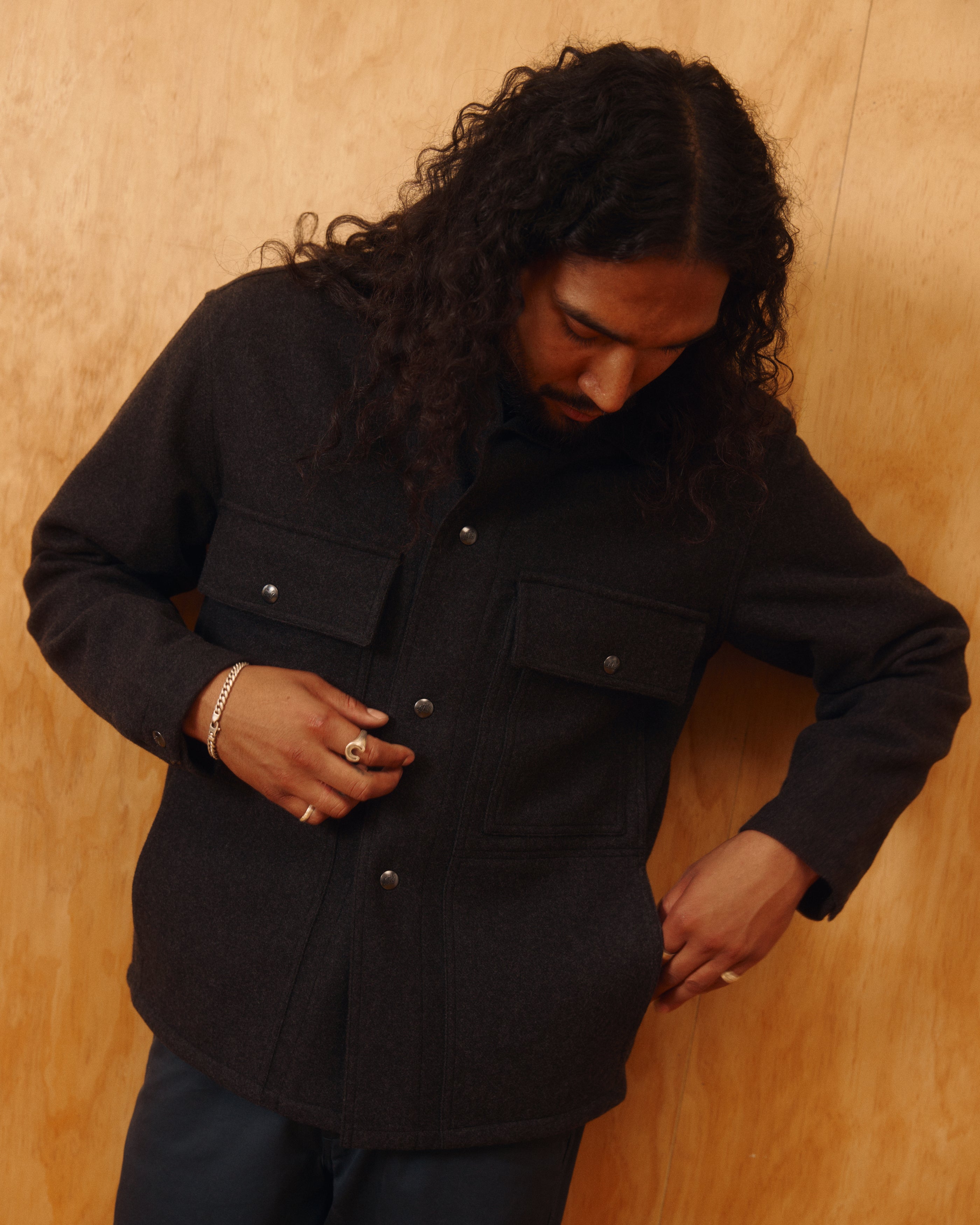 Mott Wool Cashmere Jacket in Charcoal