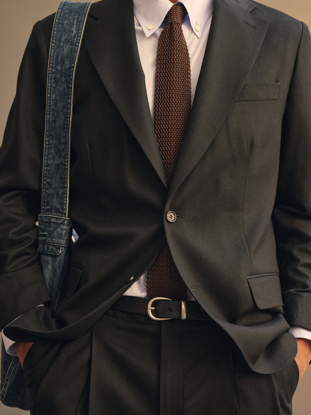 Van Silk Knit Tie in Espresso