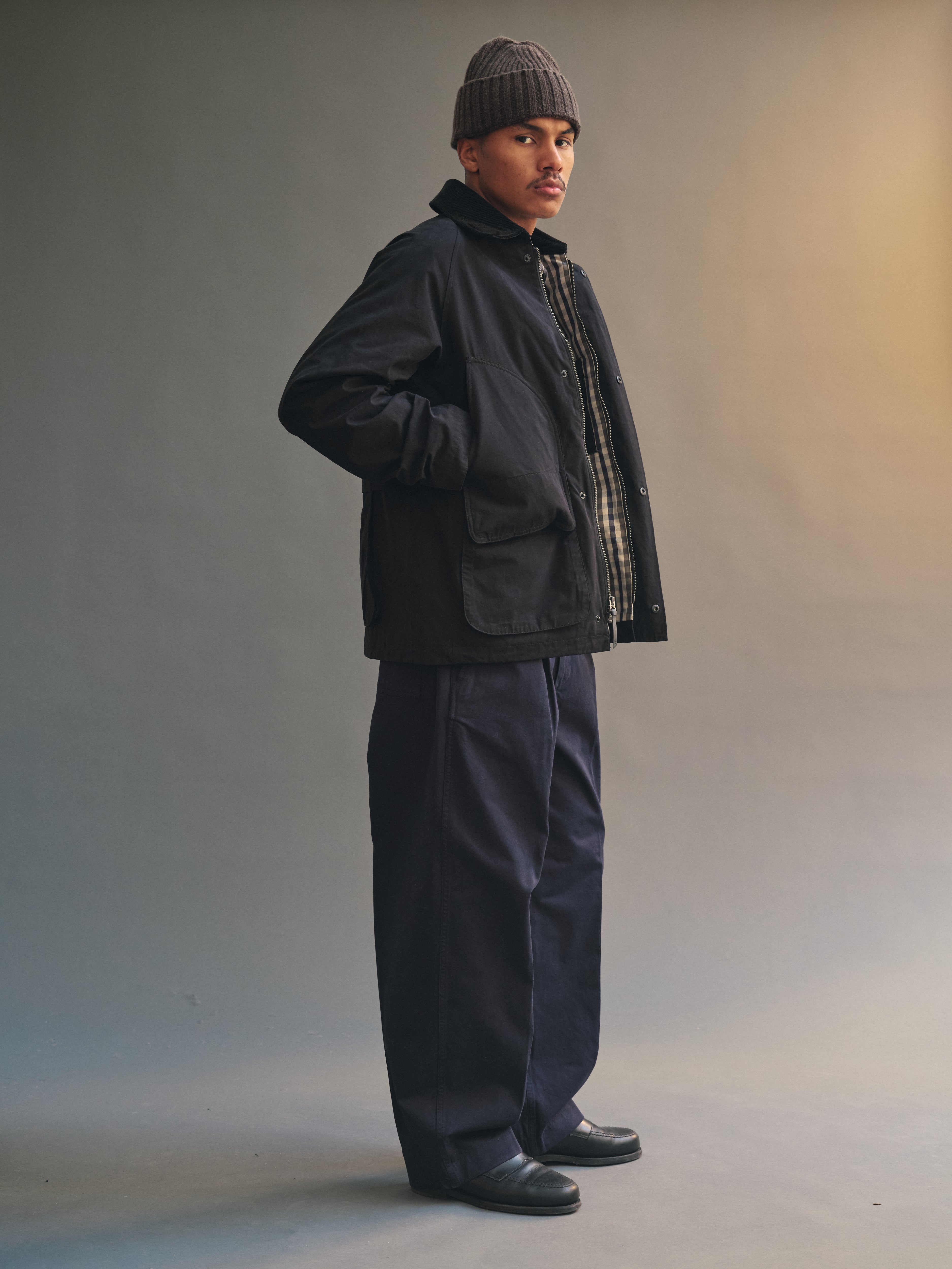 Highland Dry-Wax Cotton & Nylon Coat in Black