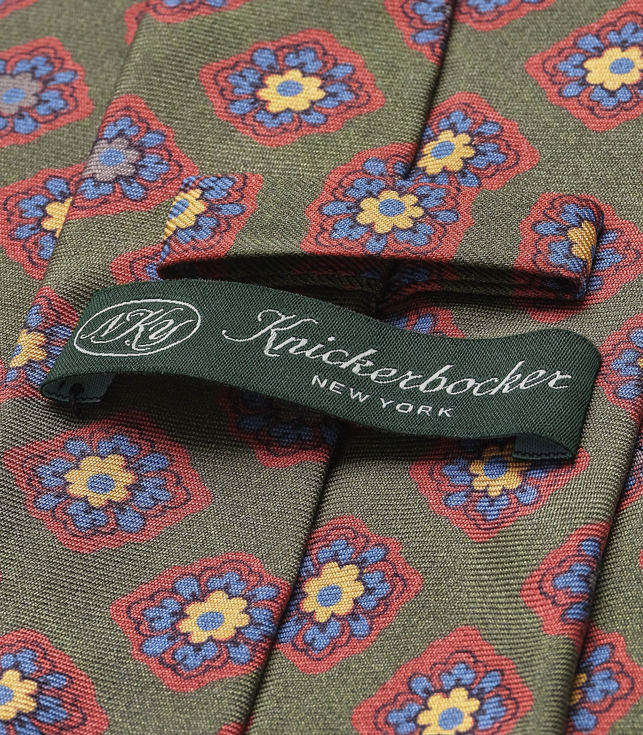 34th Street Silk Tie in Green